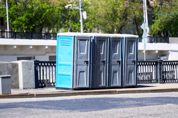 Best Construction site porta potty rental  in Friendship Heights Village, MD